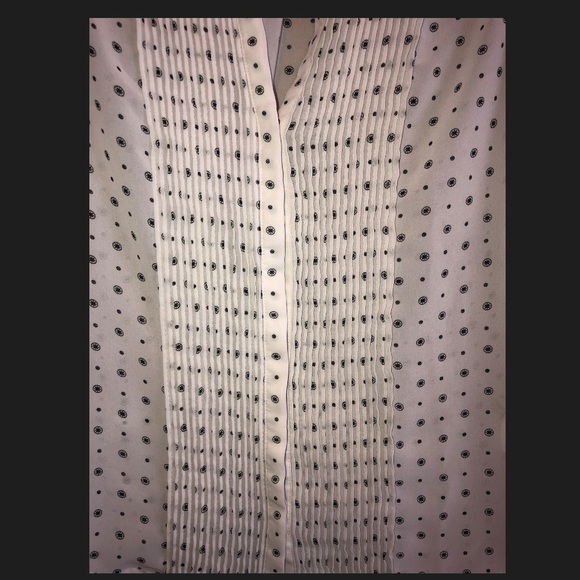 Button down shirt - Picture 2 of 4